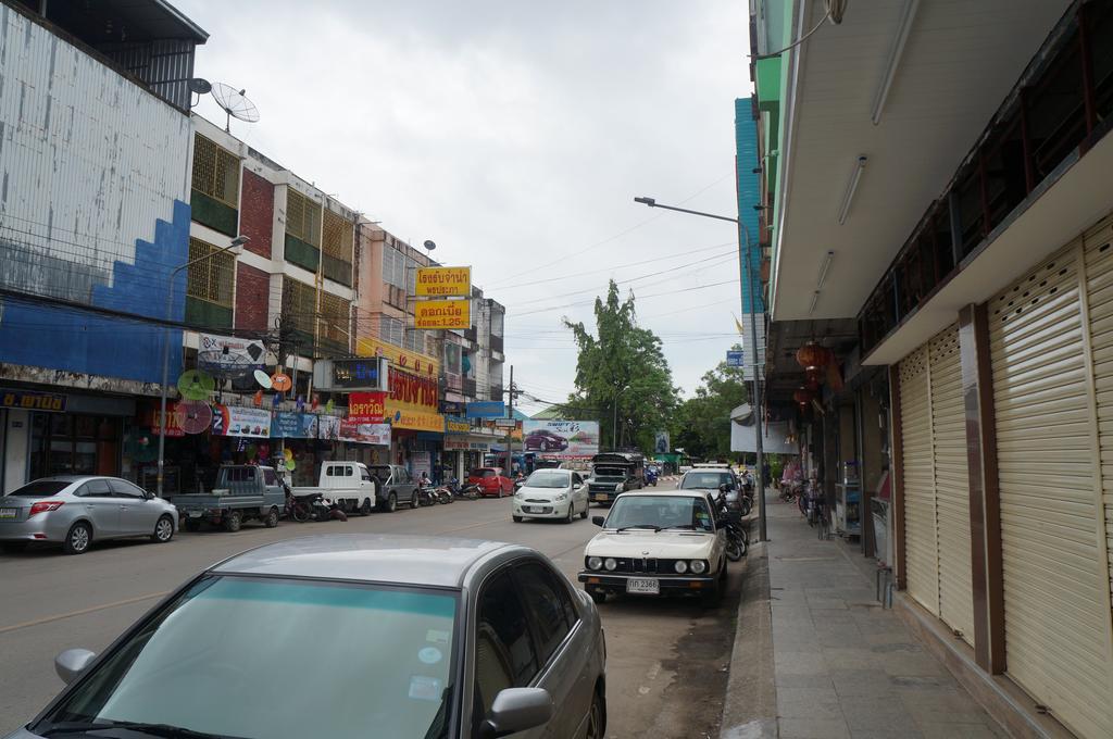 Tanyahouse Hotel Chiang Rai Luaran gambar